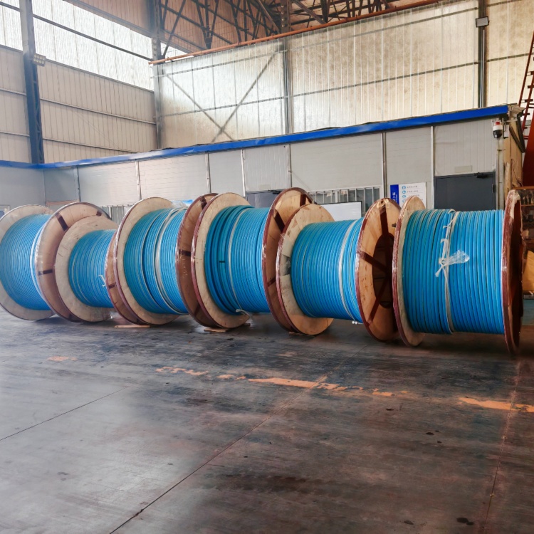 电缆的规格和重量对其安全性有何影响？